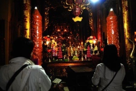 Lễ cầu siêu tại chùa Quán sứ hàng năm